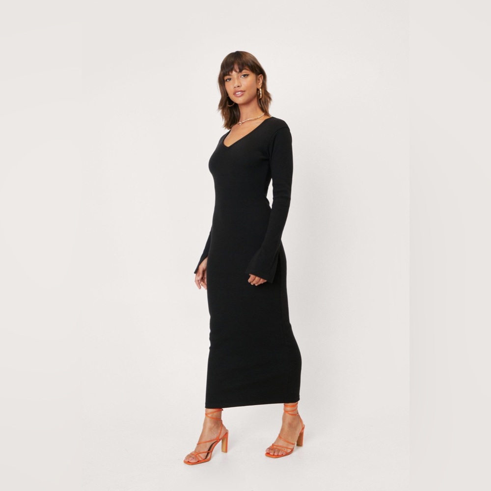 Nasty Gal dress : long sleeve black body on dress size 0